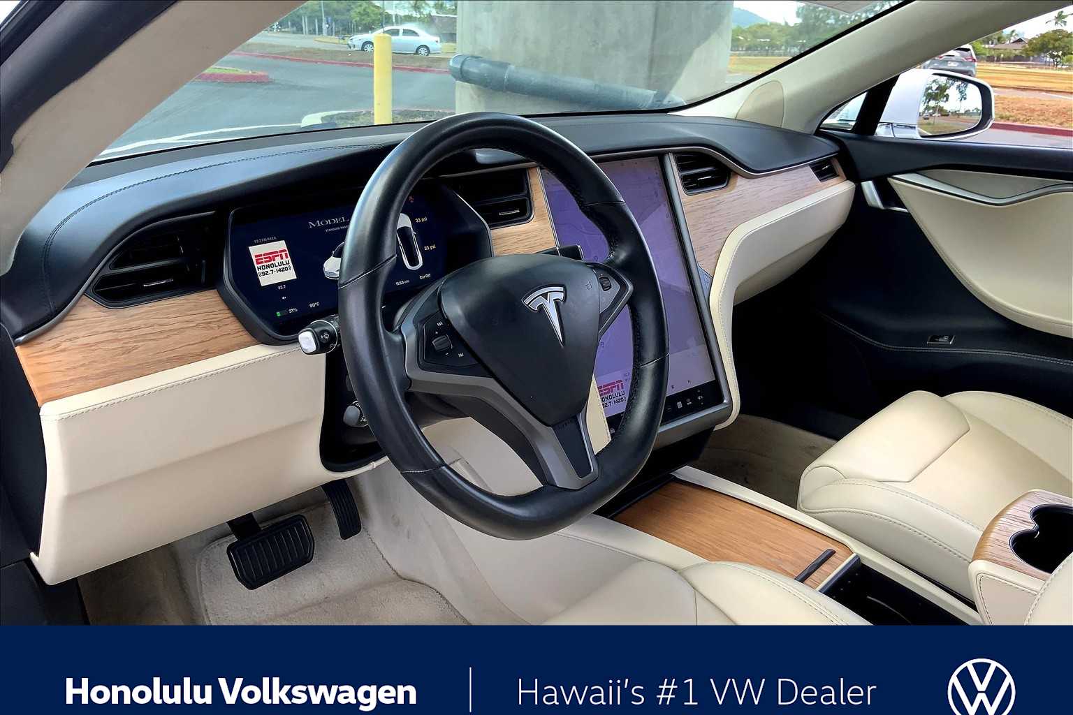 Used 2019 Tesla Model S Base with VIN 5YJSA1E2XKF311641 for sale in Honolulu, HI