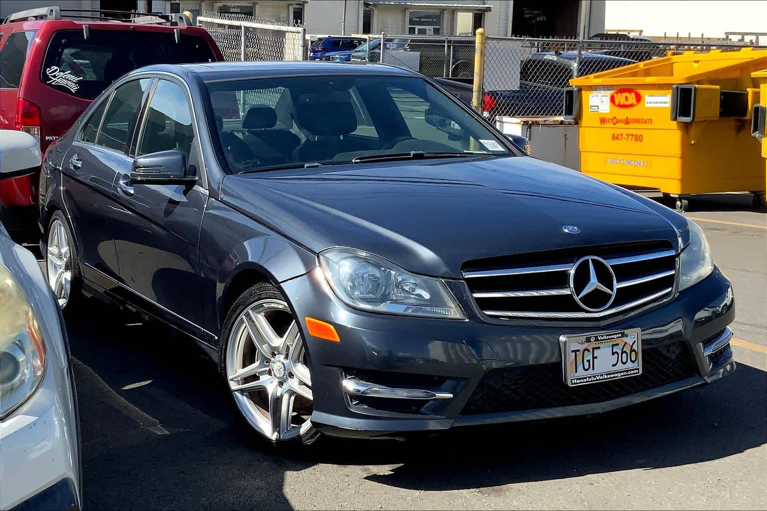 Thumbnail: 2014 Mercedes-Benz C-Class - 18