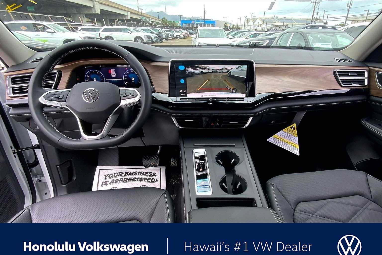 Thumbnail: 2026 Volkswagen Atlas - 10