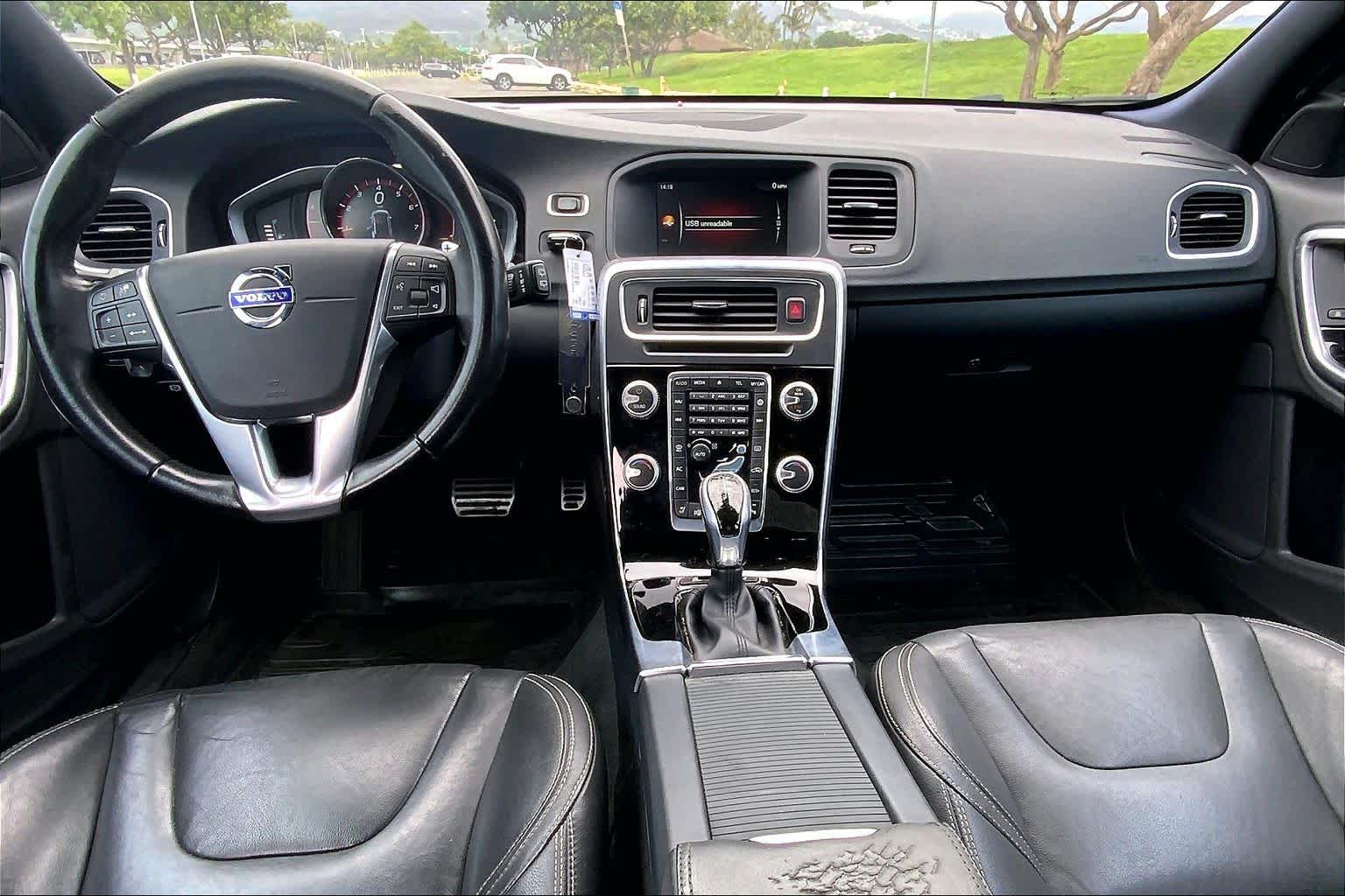 Thumbnail: 2016 Volvo V60 - 10