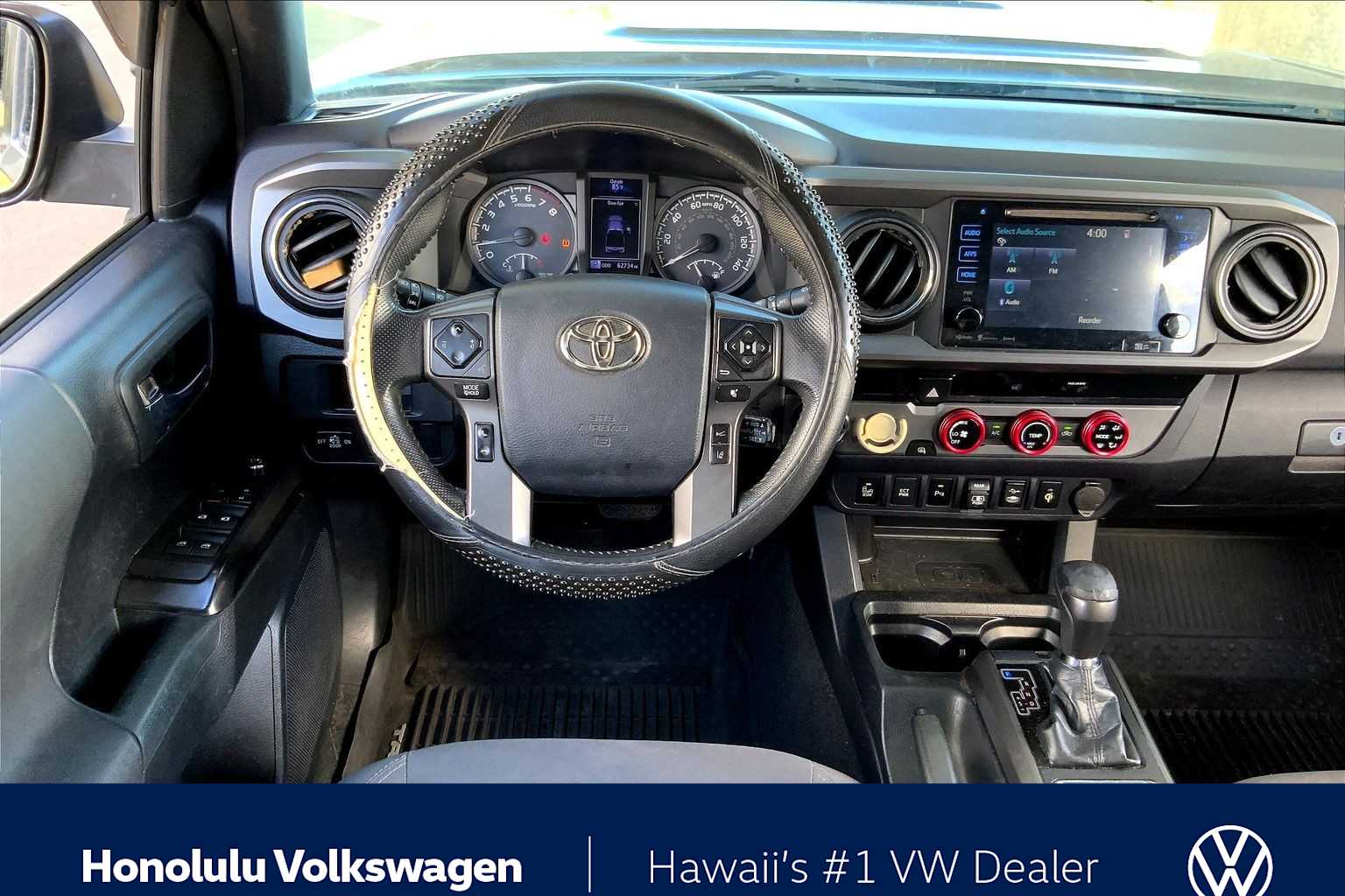 Thumbnail: 2018 Toyota Tacoma - 13