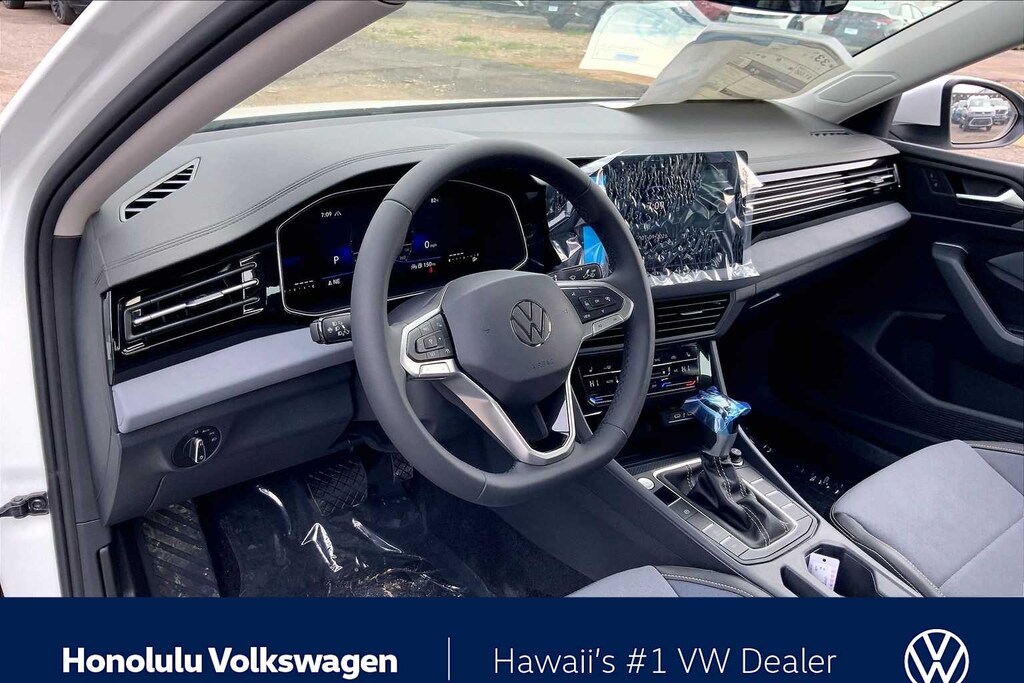 New 2026 Volkswagen Jetta 1.5T SE Sedan