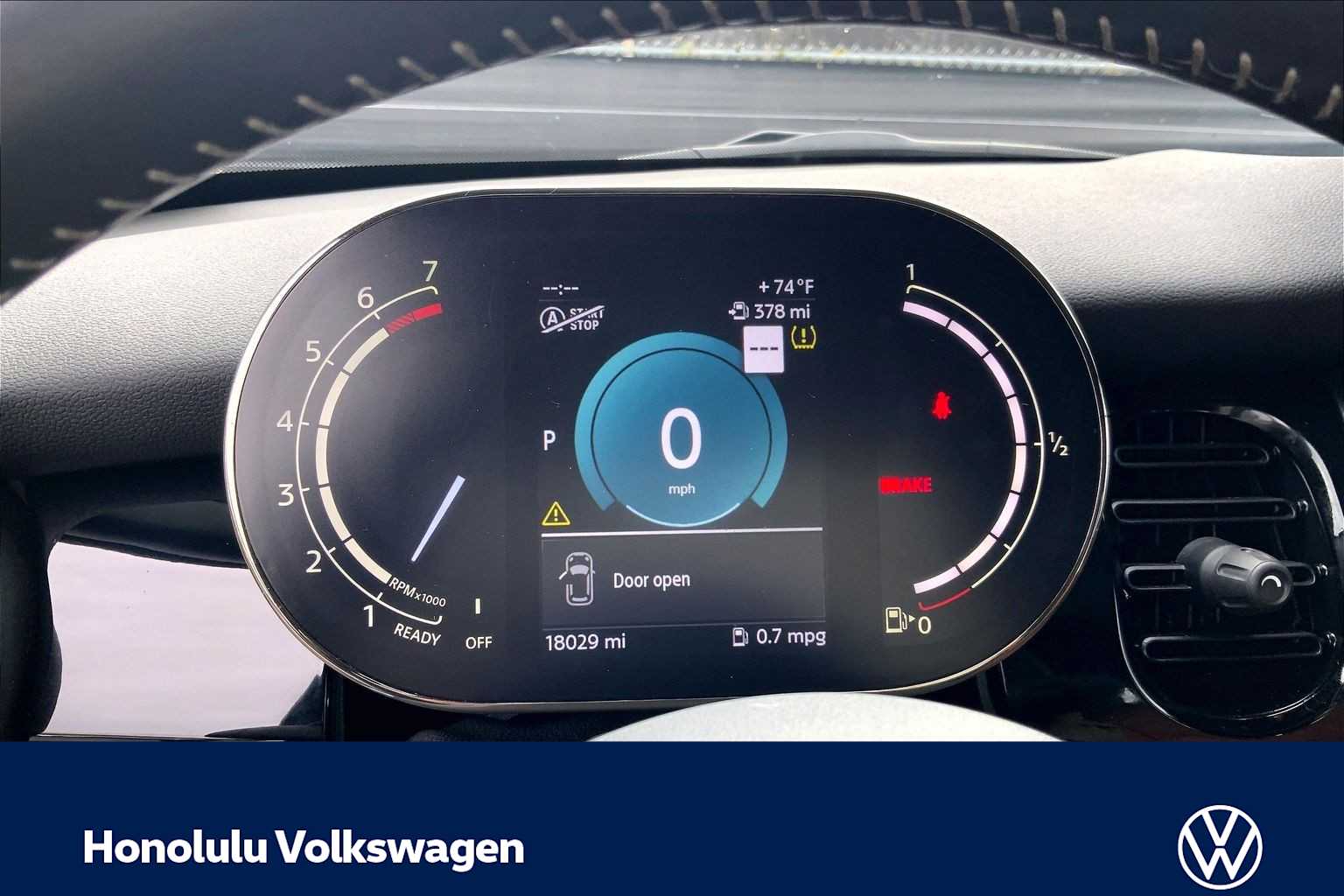 Thumbnail: 2023 MINI Cooper Hardtop - 17