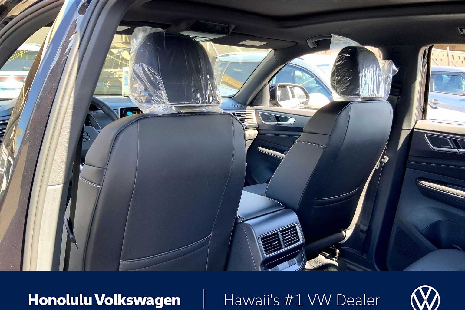 Thumbnail: 2026 Volkswagen Atlas - 12