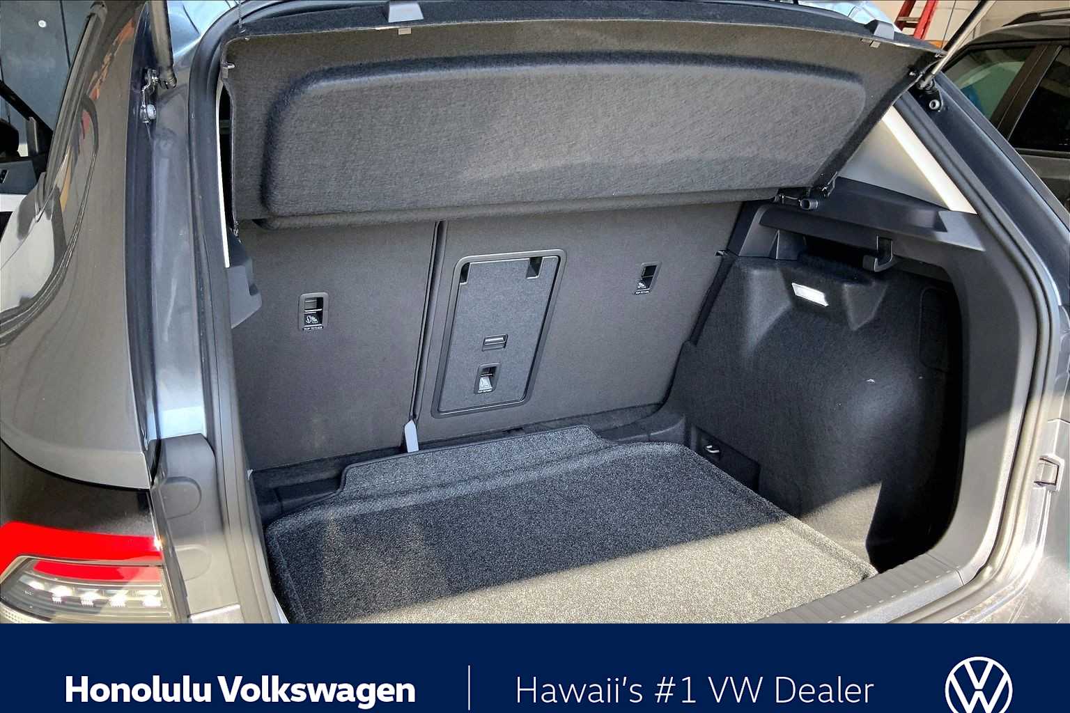 Thumbnail: 2026 Volkswagen Taos - 19