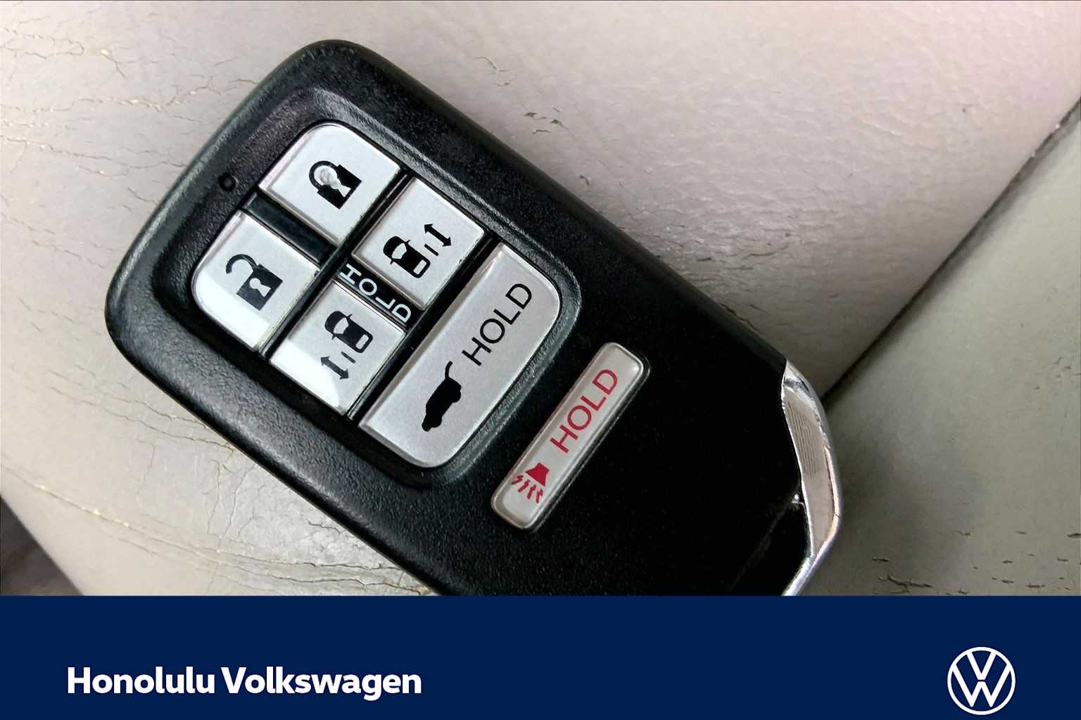 Thumbnail: 2015 Honda Odyssey - 19