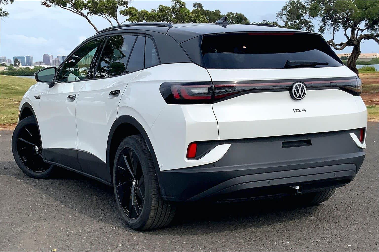 Thumbnail: 2026 Volkswagen ID.4 - 4