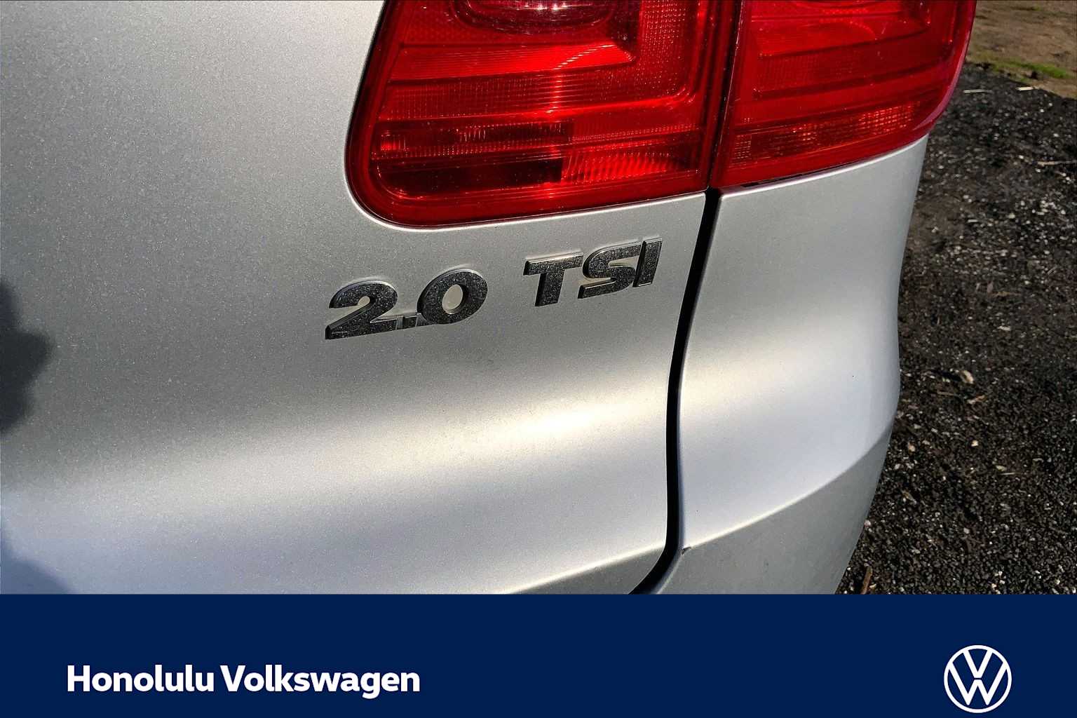 Thumbnail: 2013 Volkswagen Tiguan - 7