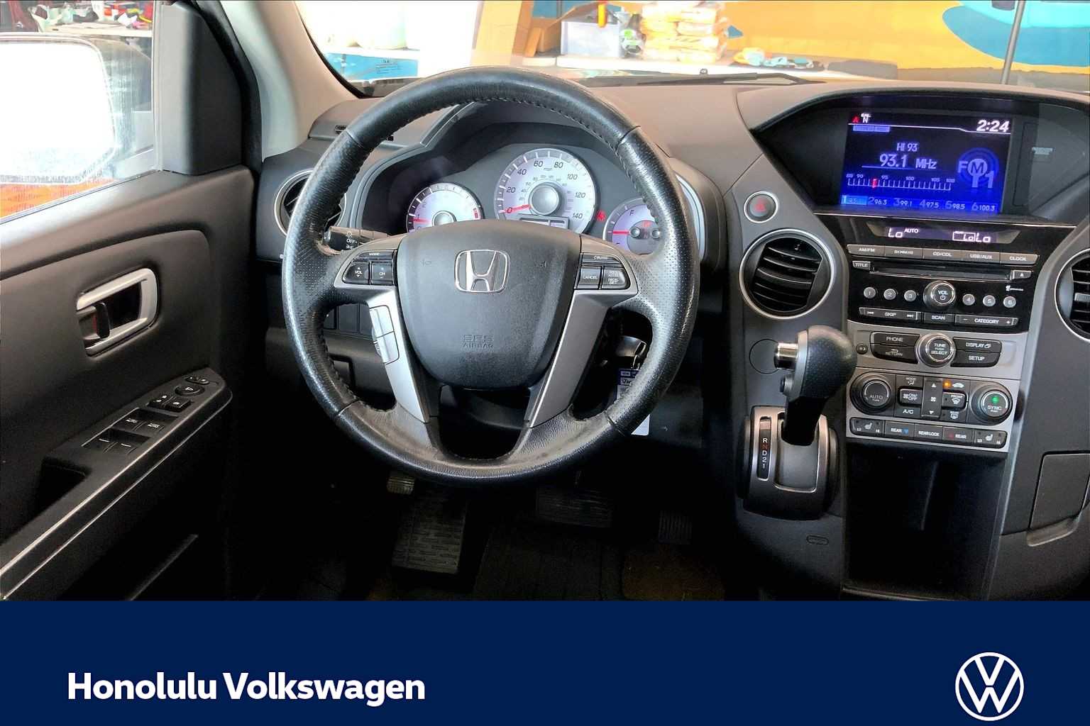 Thumbnail: 2015 Honda Pilot - 14