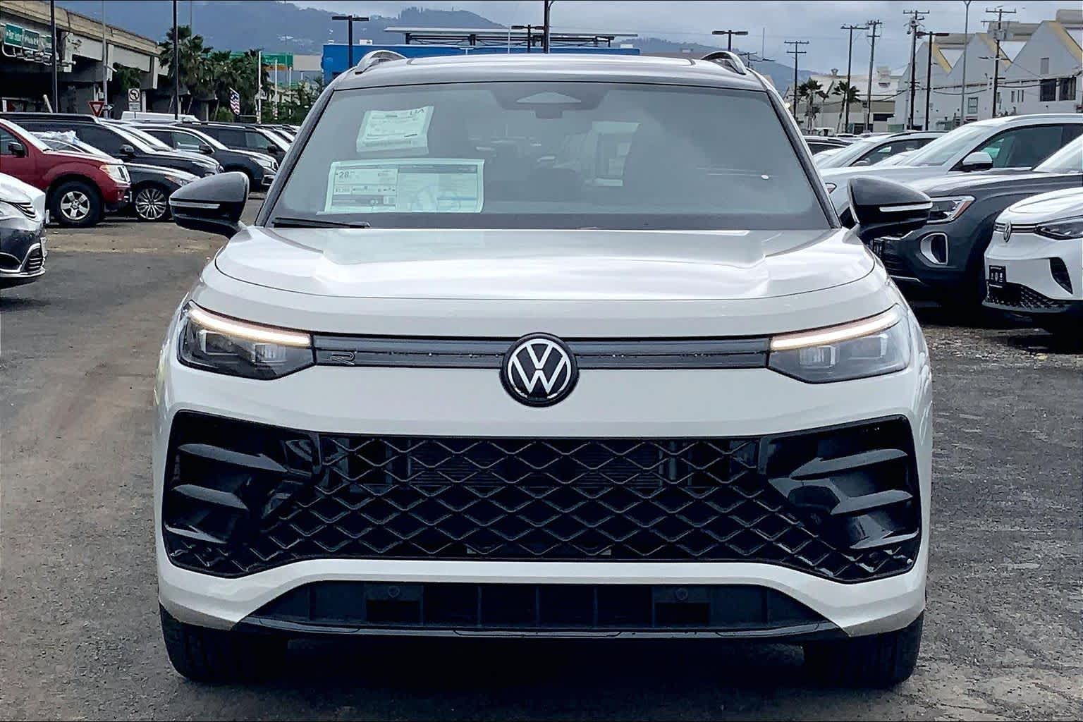 Thumbnail: 2026 Volkswagen Tiguan - 6
