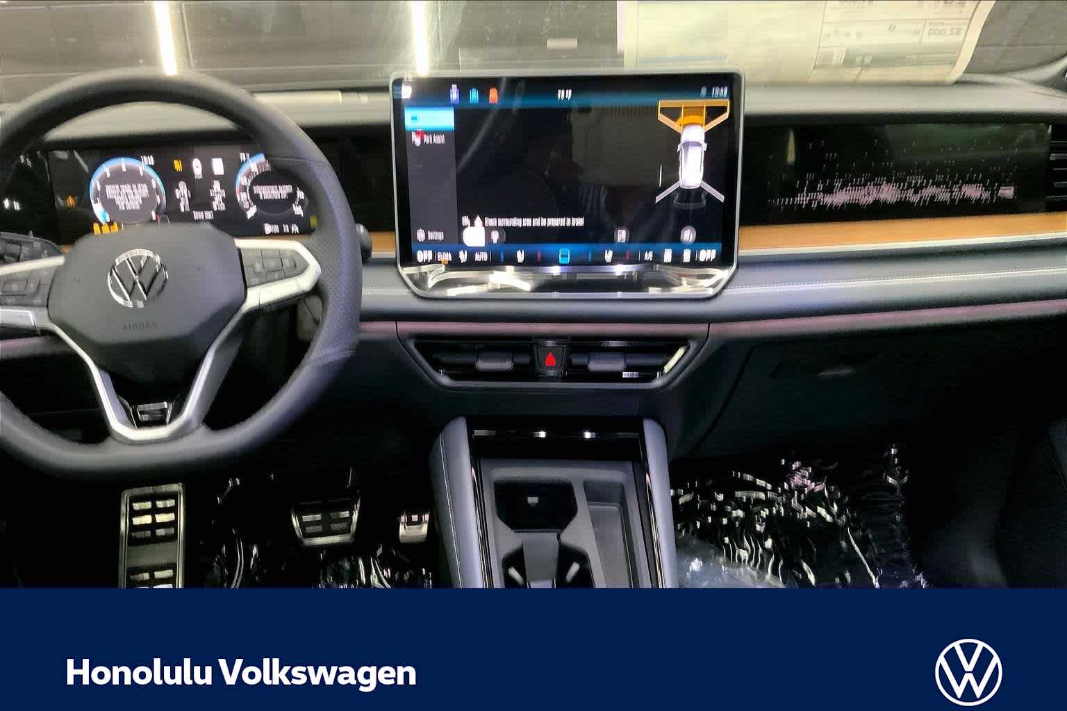 Thumbnail: 2026 Volkswagen Tiguan - 16
