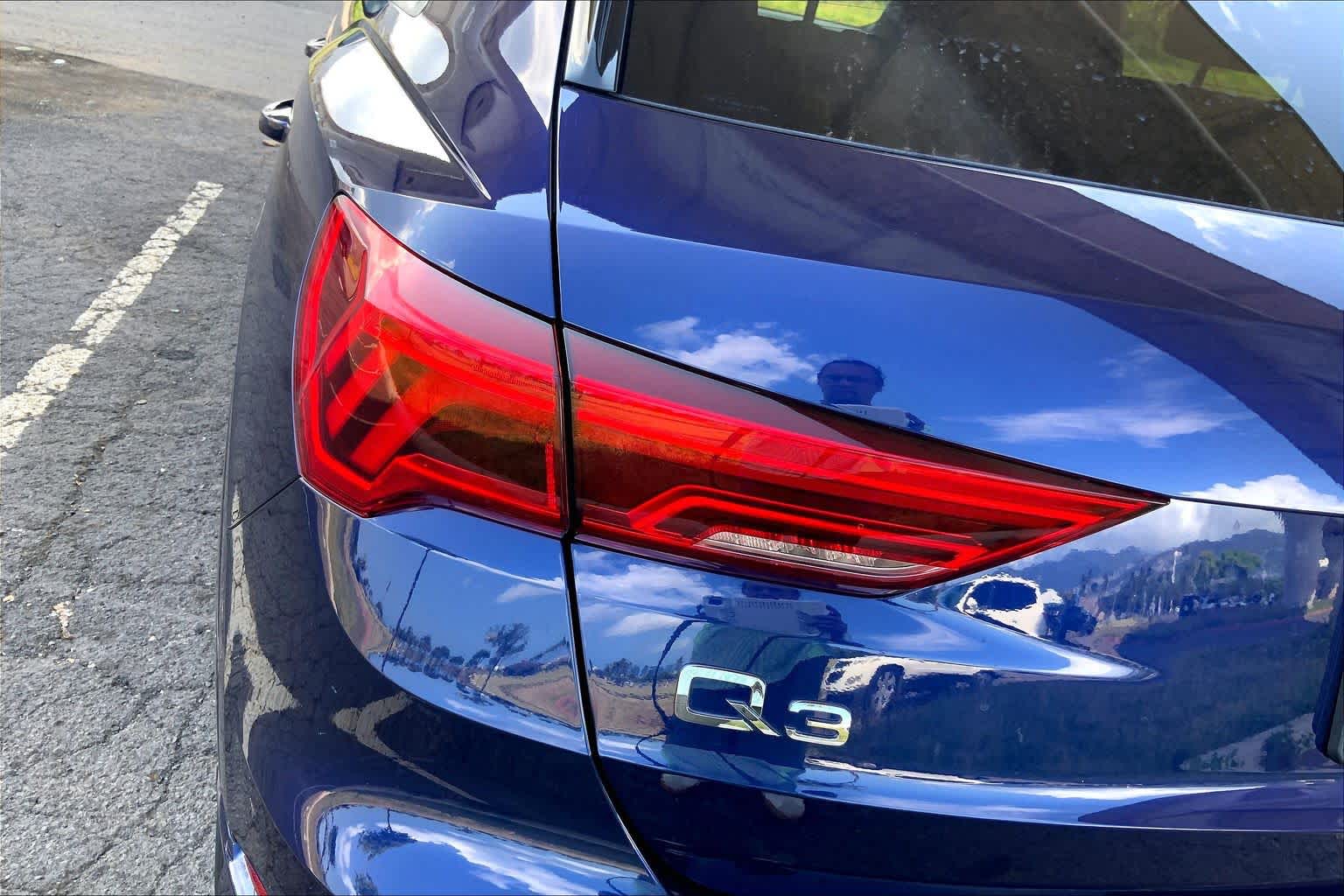Thumbnail: 2021 Audi Q3 - 32
