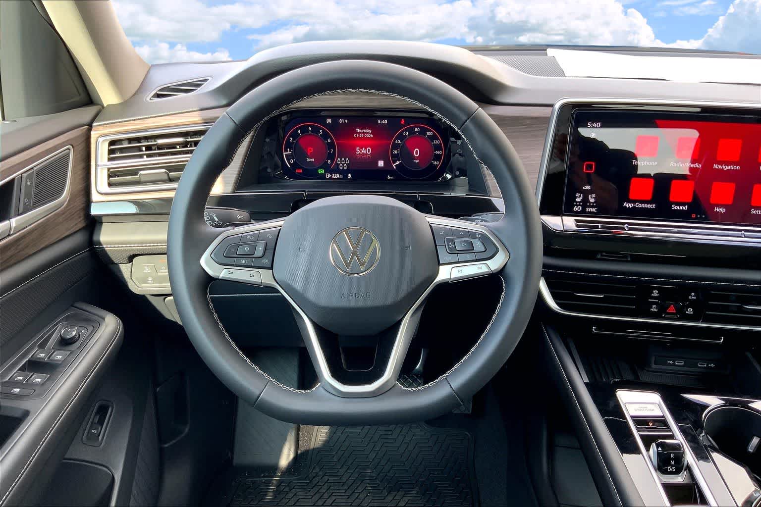 2026 Volkswagen Atlas SEL - Photo 15