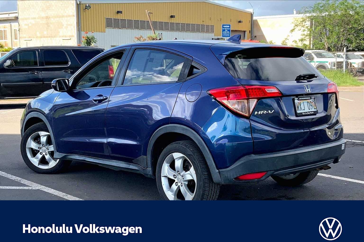 Thumbnail: 2016 Honda HR-V - 4