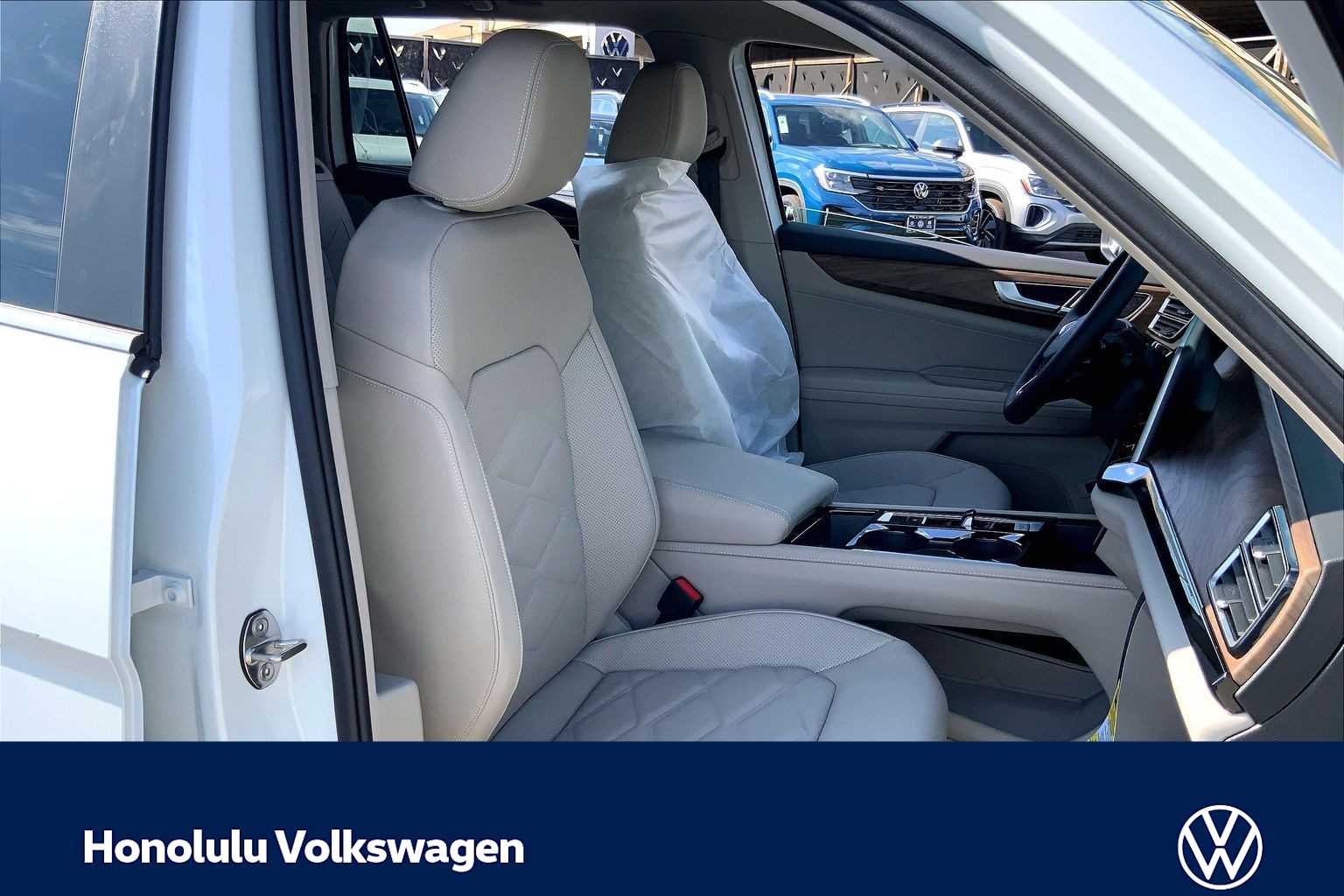 Thumbnail: 2026 Volkswagen Atlas - 14