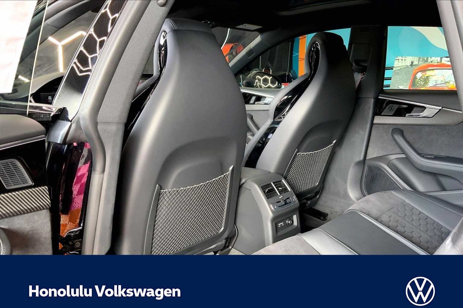 Thumbnail: 2024 Audi RS 5 - 12