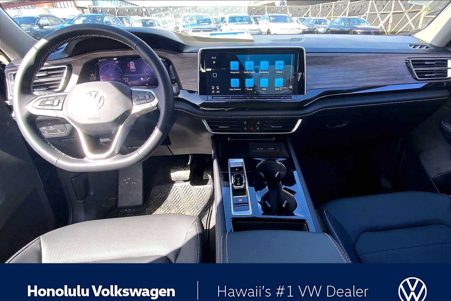 Thumbnail: 2026 Volkswagen Atlas - 10