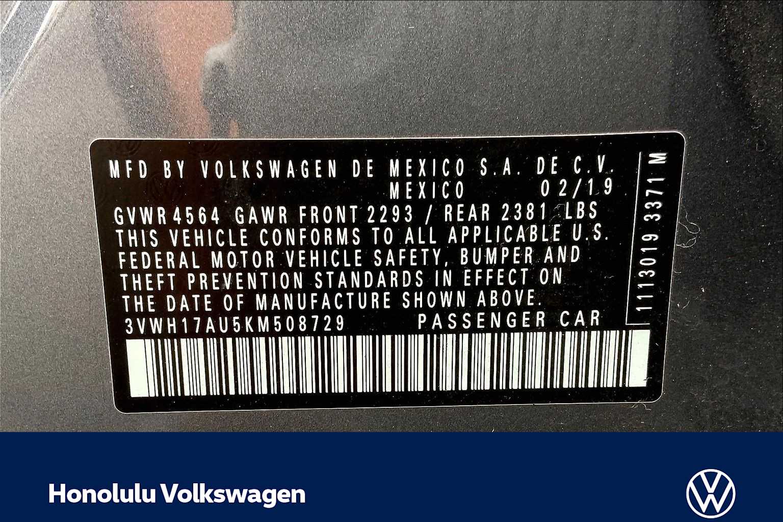 Thumbnail: 2019 Volkswagen Golf - 19