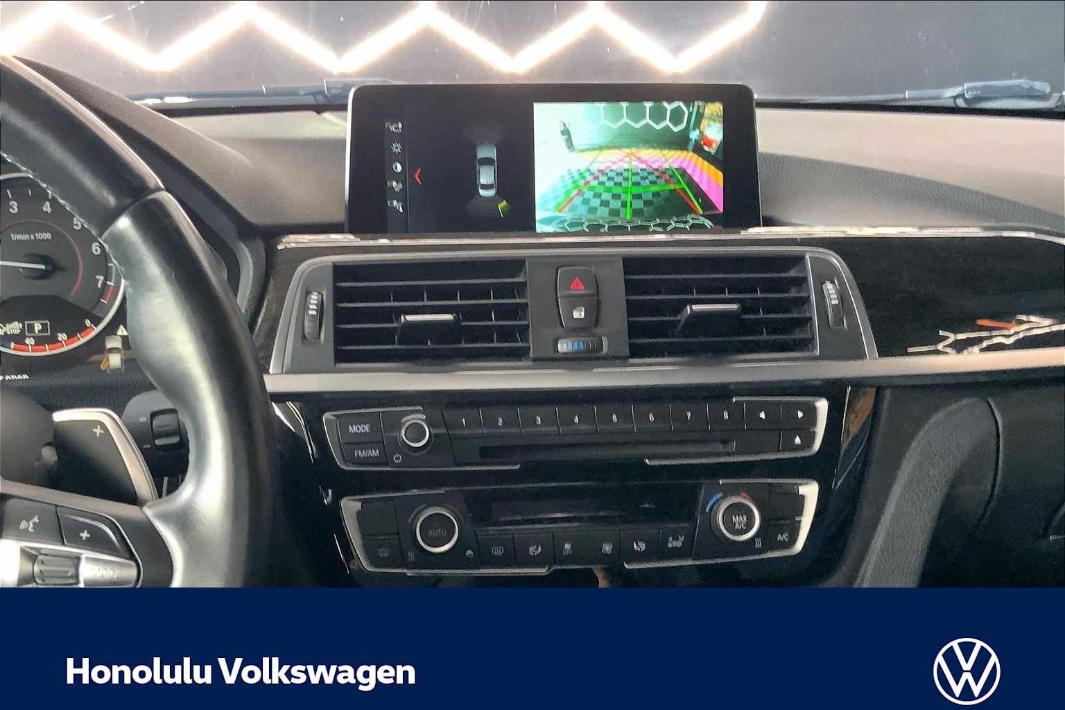 Thumbnail: 2017 BMW 3 Series - 14