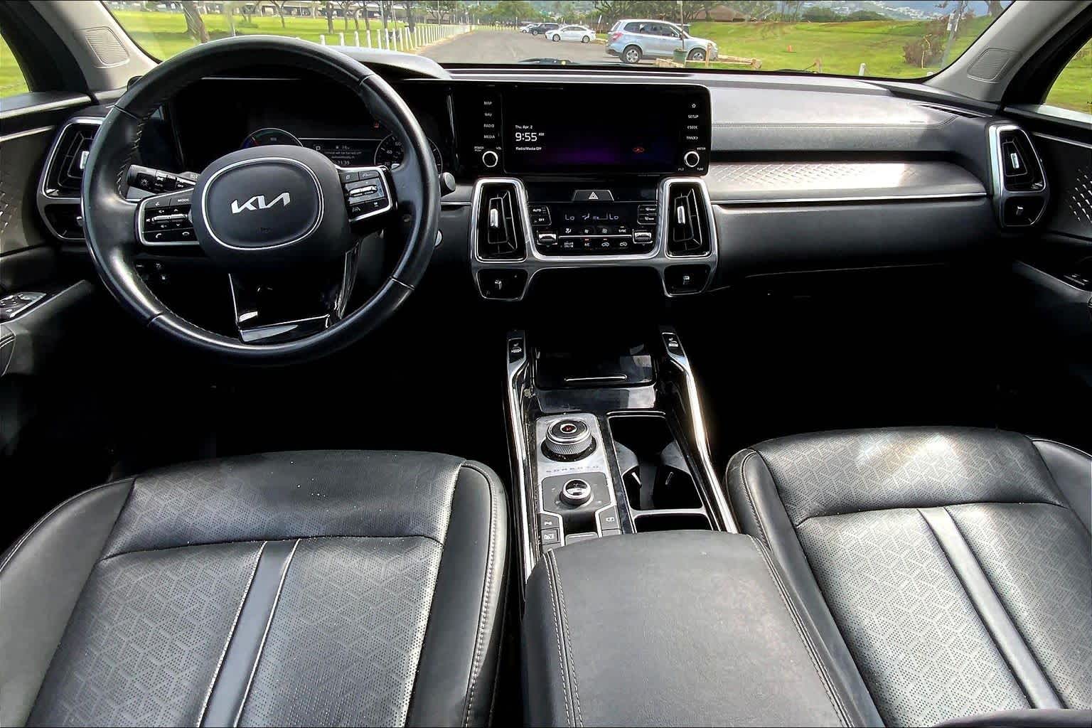 Thumbnail: 2022 Kia Sorento - 9