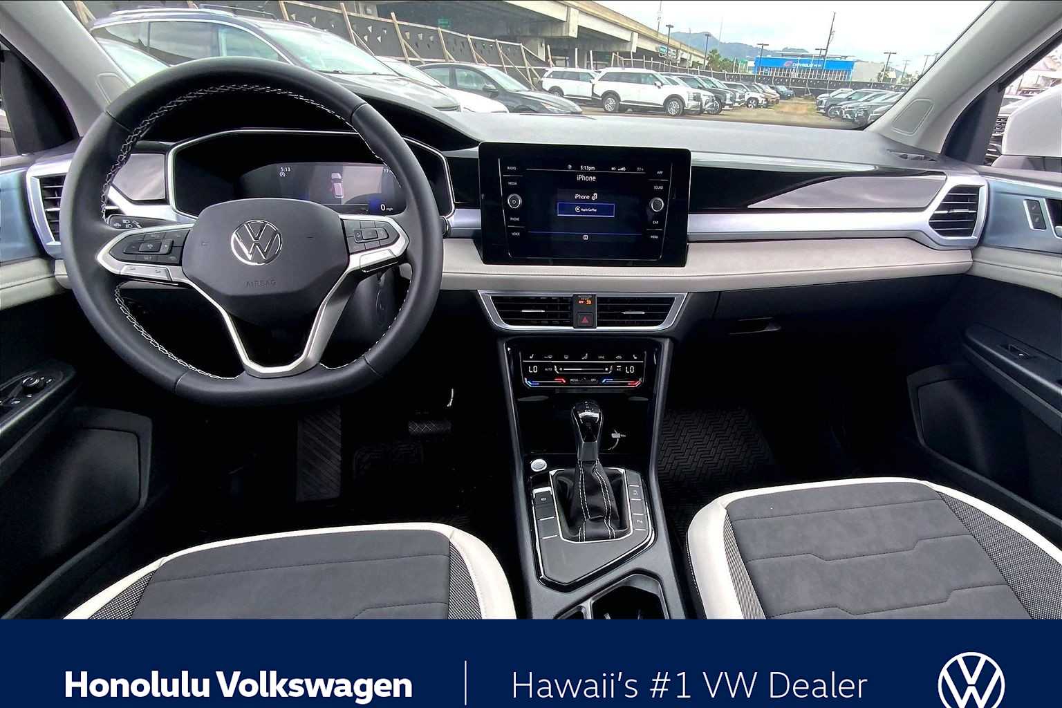 Thumbnail: 2026 Volkswagen Taos - 10