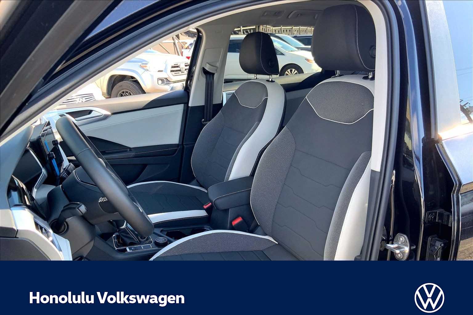 Thumbnail: 2026 Volkswagen Taos - 11