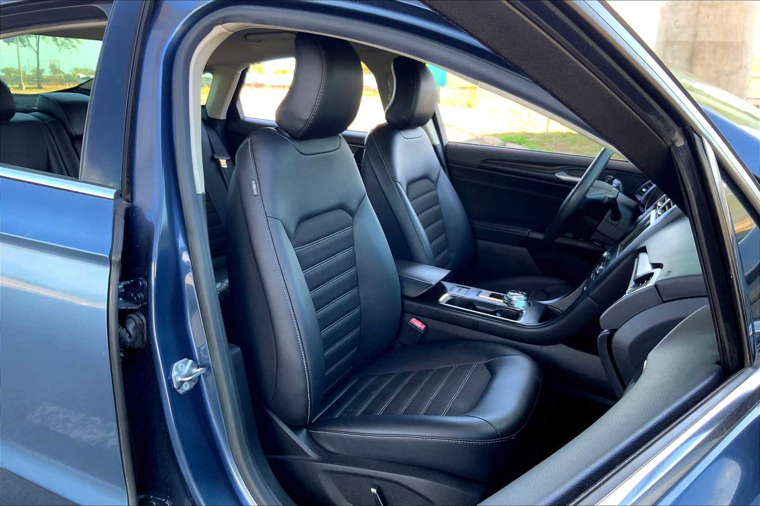 Thumbnail: 2018 Ford Fusion - 12