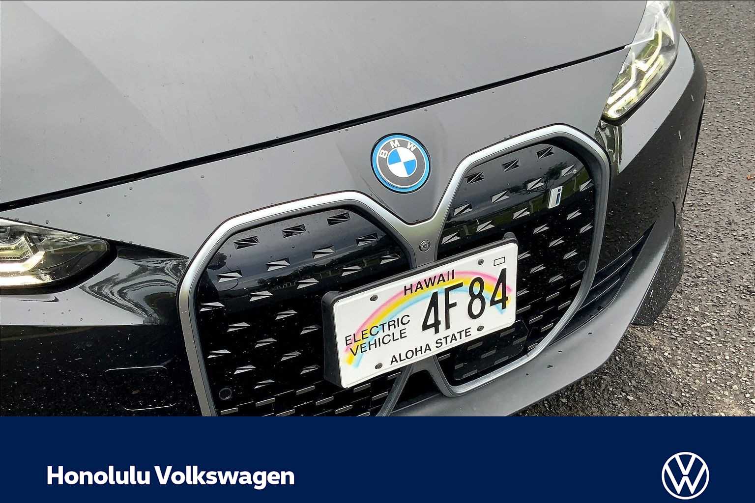 Thumbnail: 2023 BMW i4 - 32