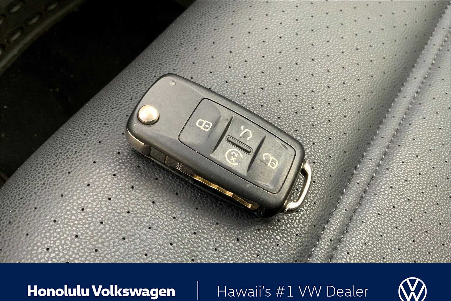 Thumbnail: 2022 Volkswagen Passat - 18