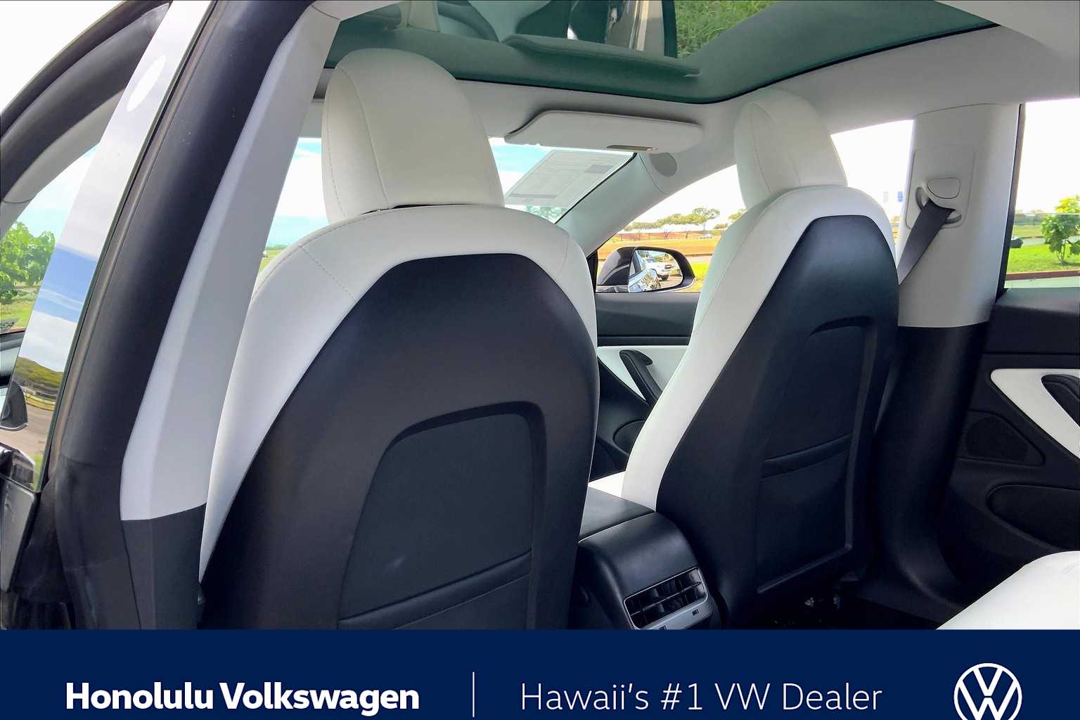 Thumbnail: 2019 Tesla Model 3 - 11