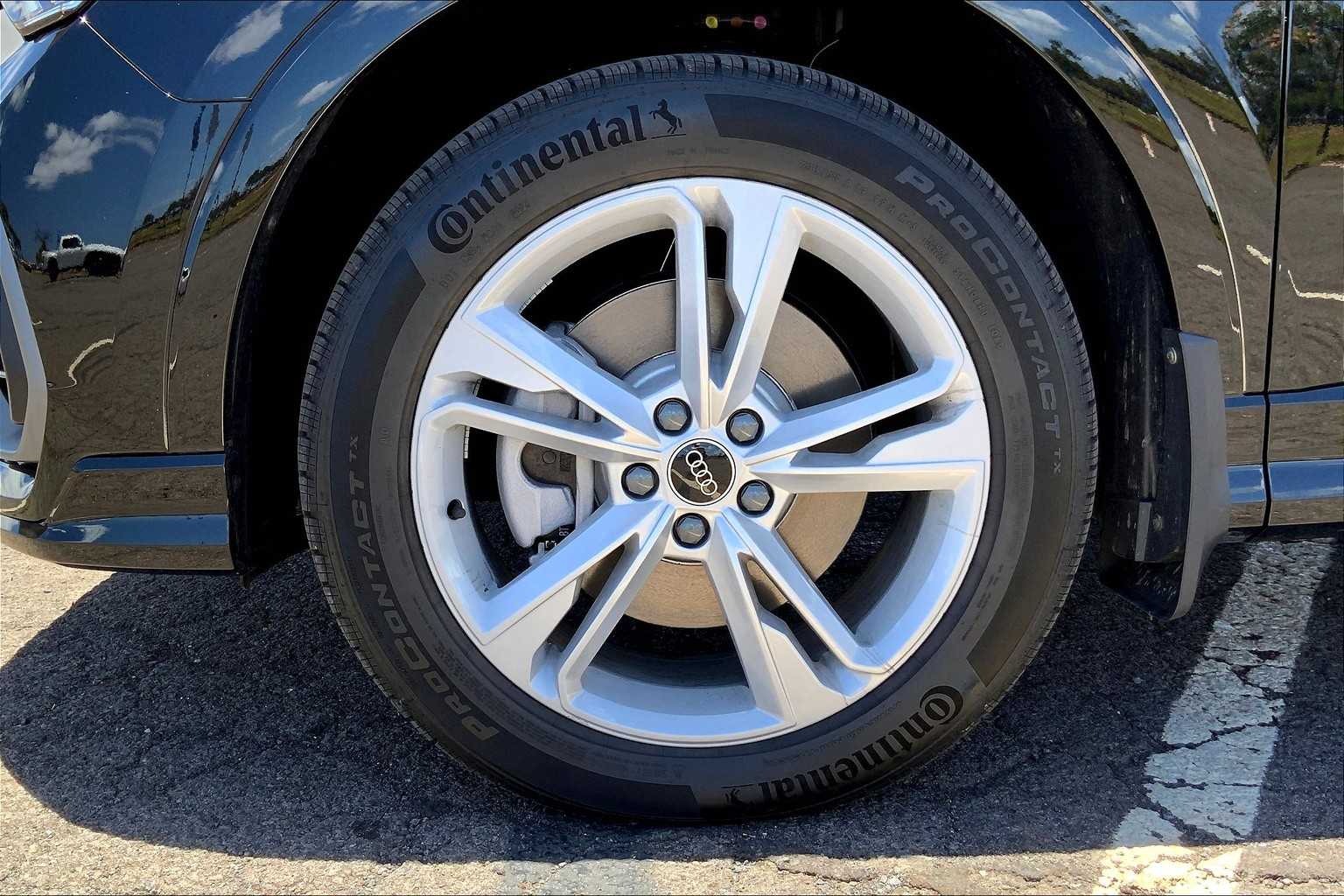 Thumbnail: 2024 Audi Q3 - 8