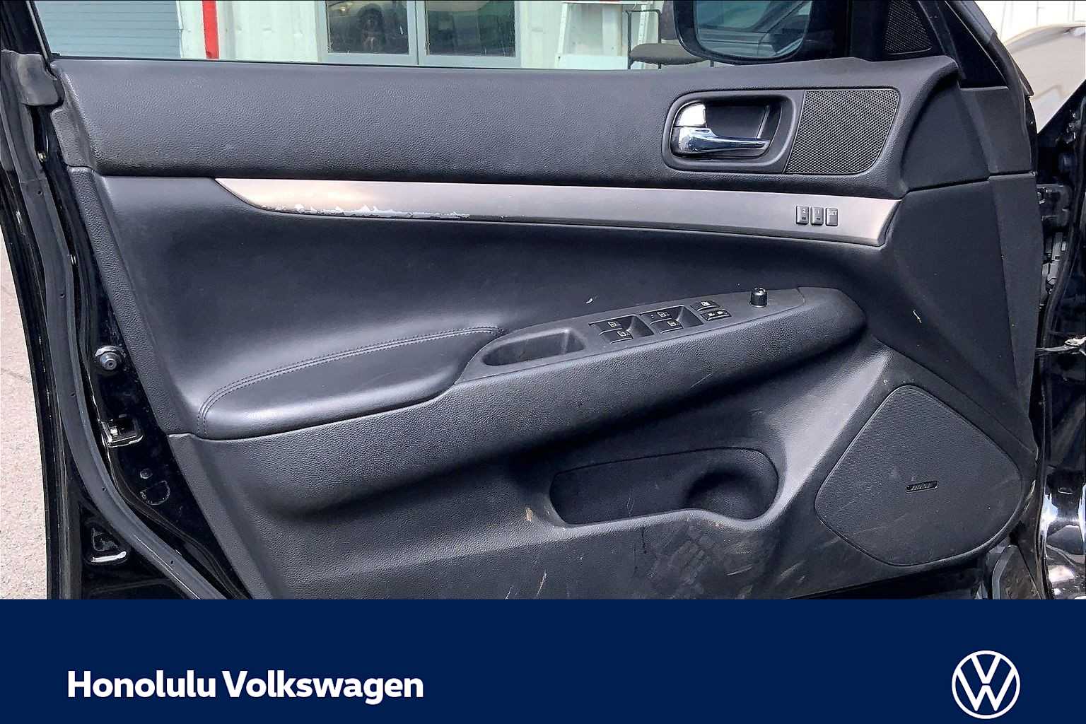 Thumbnail: 2010 INFINITI G37 - 26