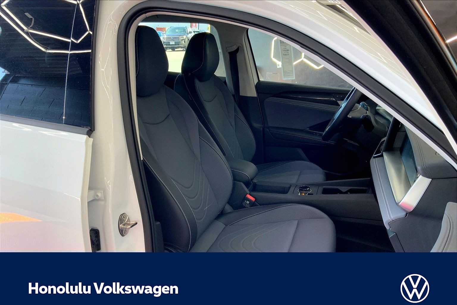 Thumbnail: 2026 Volkswagen Tiguan - 14