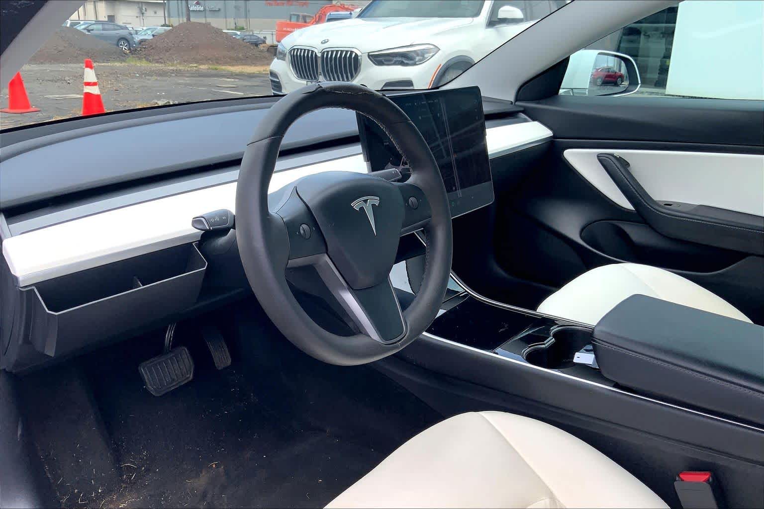 Used 2020 Tesla Model 3 Base with VIN 5YJ3E1EBXLF744743 for sale in Honolulu, HI