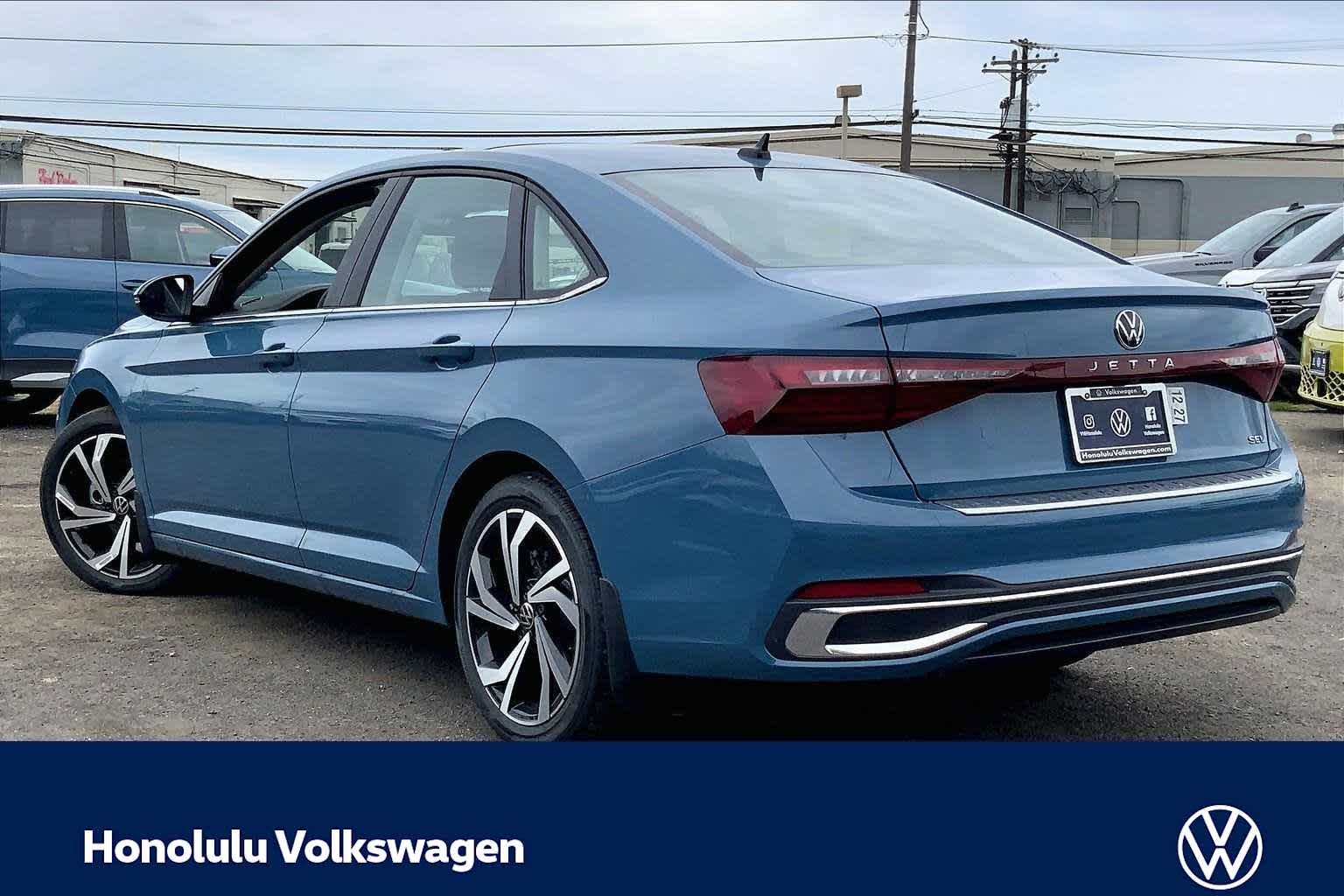 Thumbnail: 2026 Volkswagen Jetta - 4