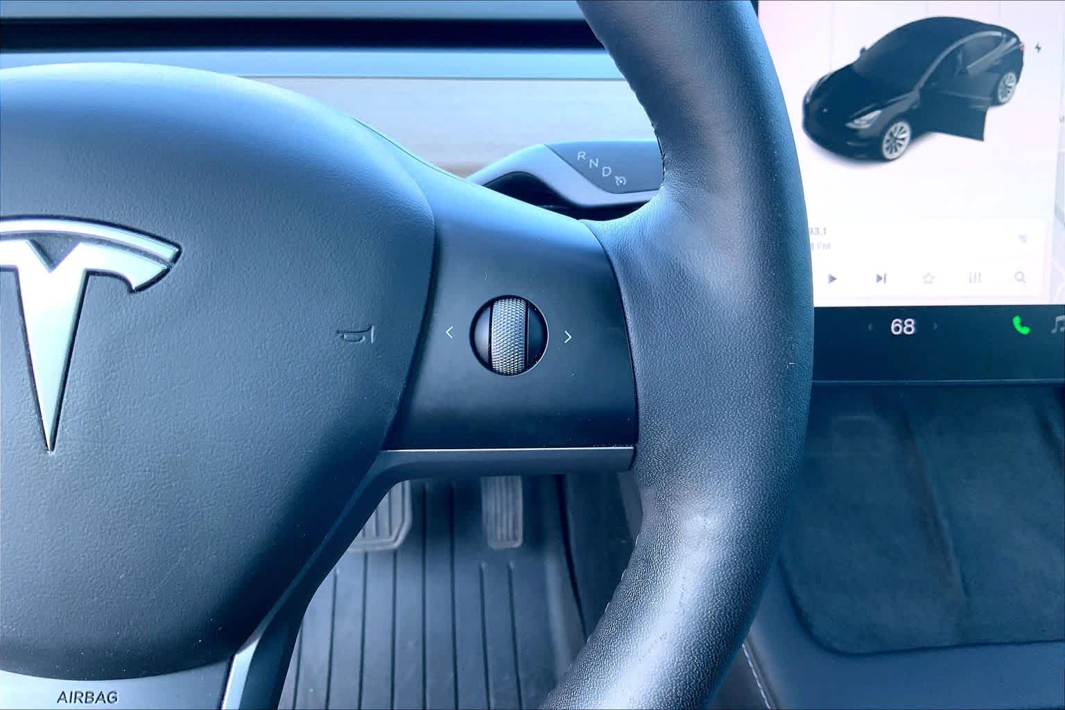 Thumbnail: 2021 Tesla Model 3 - 25