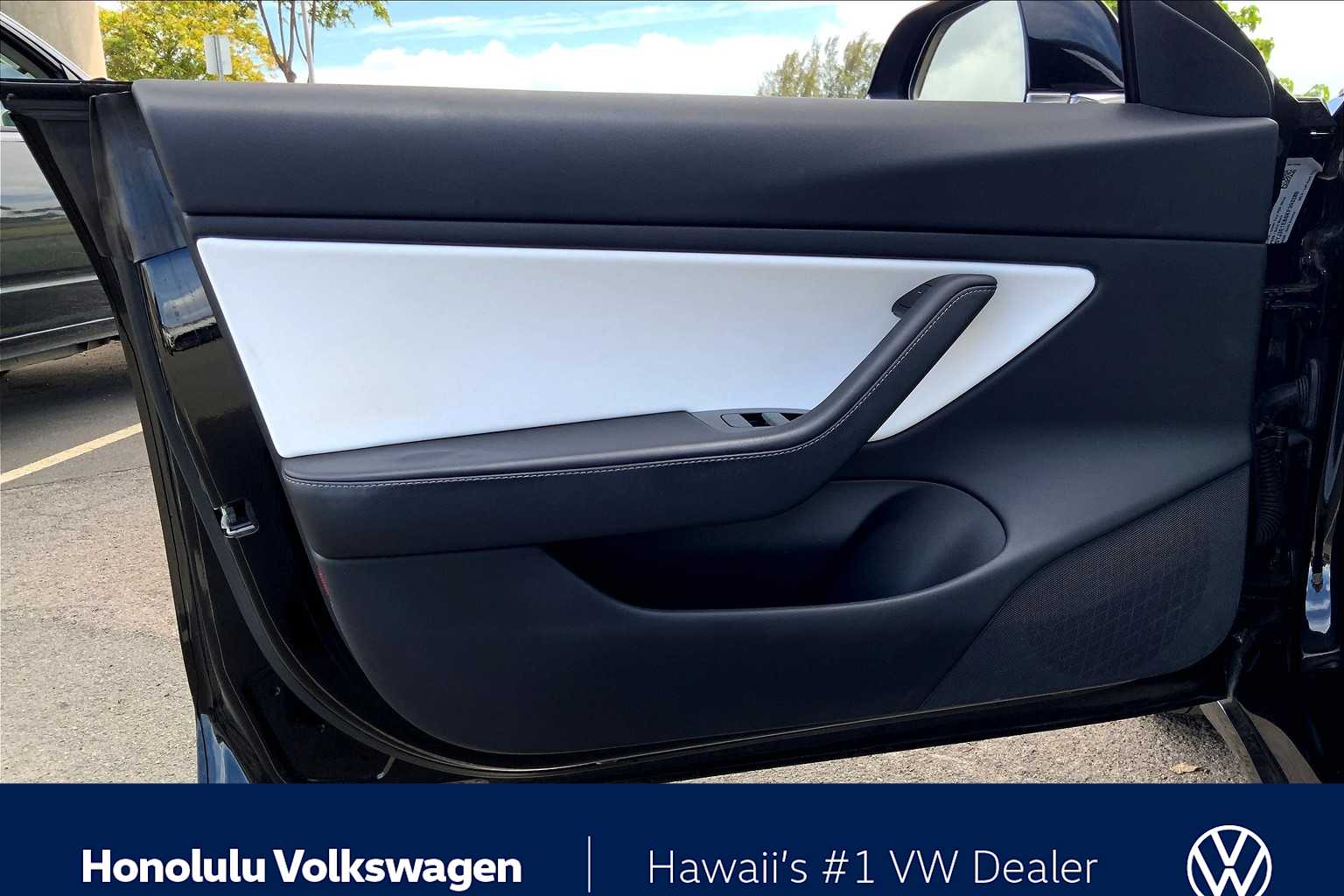 Thumbnail: 2019 Tesla Model 3 - 26