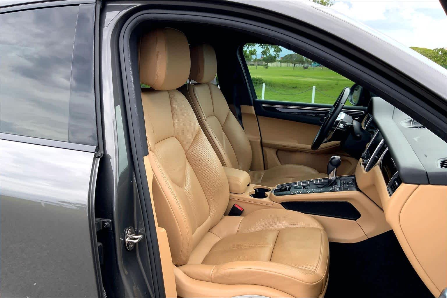 Thumbnail: 2018 Porsche Macan - 13