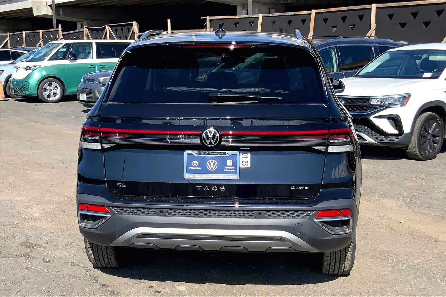 Thumbnail: 2026 Volkswagen Taos - 5