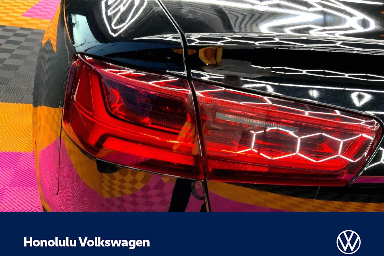 Thumbnail: 2017 Audi A6 - 32