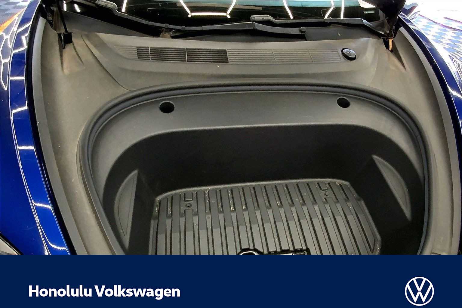 Thumbnail: 2021 Tesla Model 3 - 9