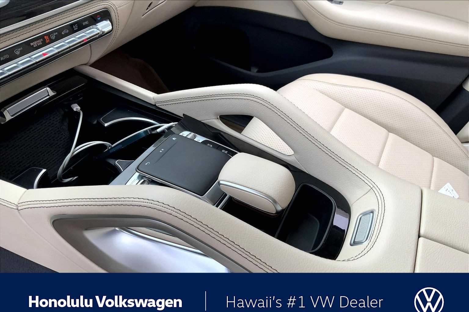 Thumbnail: 2020 Mercedes-Benz GLE - 15