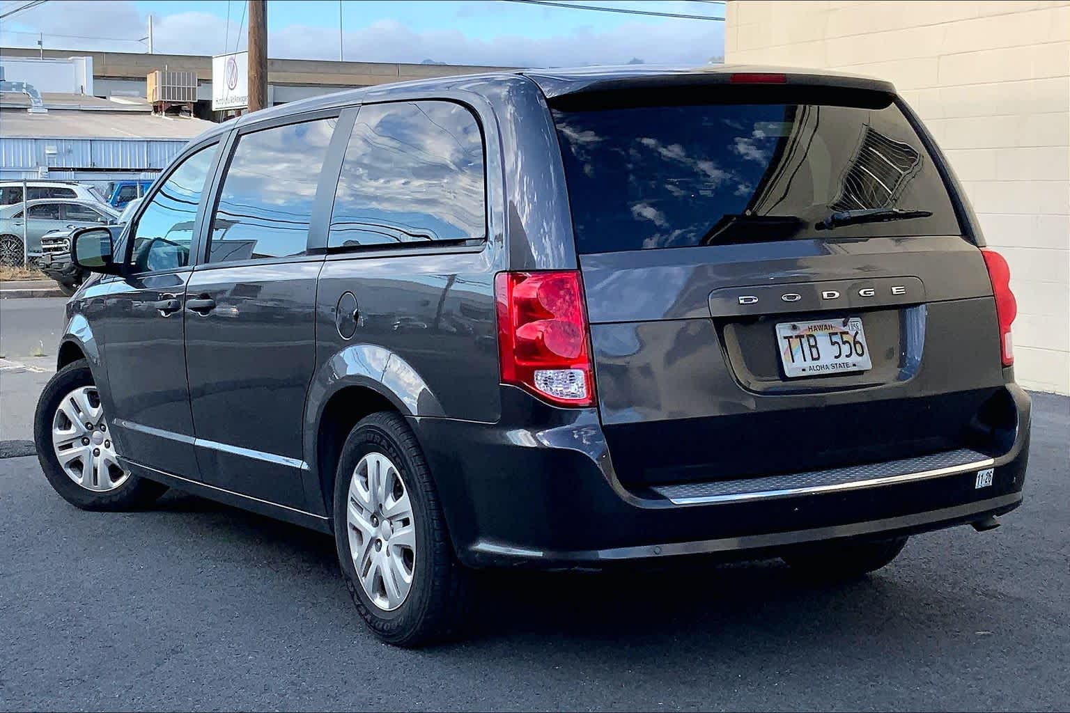 Thumbnail: 2019 Dodge Grand Caravan - 4