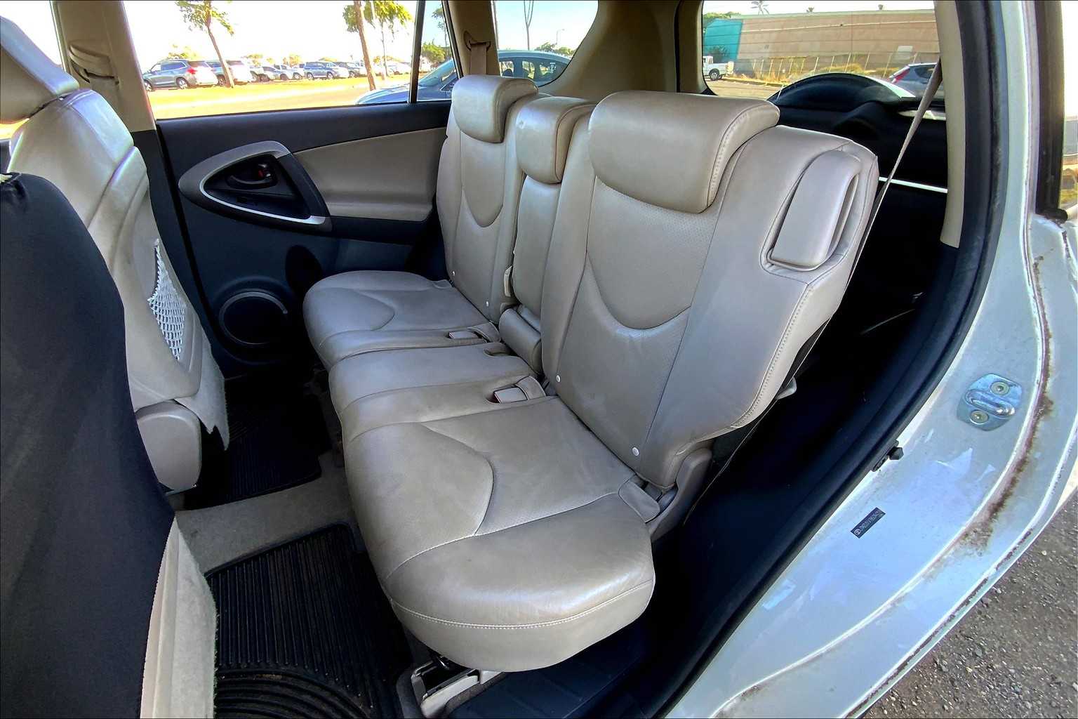 Thumbnail: 2008 Toyota RAV4 - 28