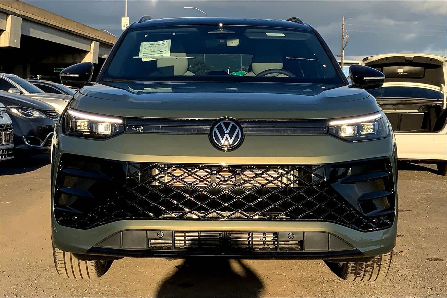 Thumbnail: 2026 Volkswagen Tiguan - 6