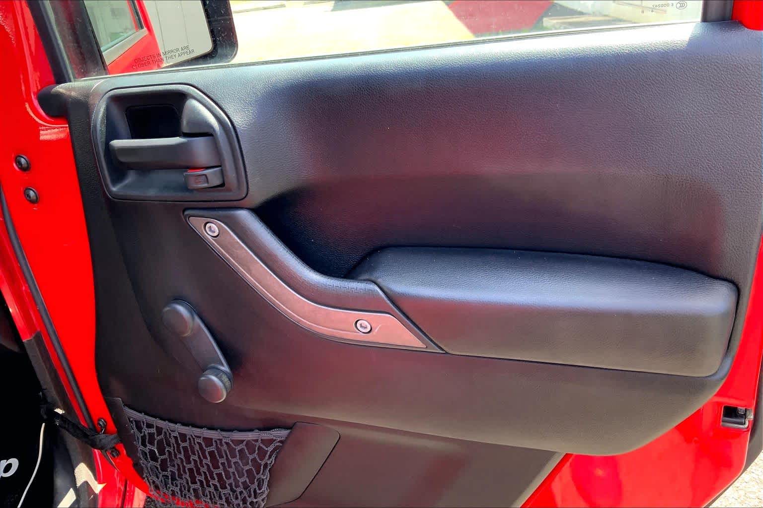 2017 Jeep Wrangler Sport S - Photo 28
