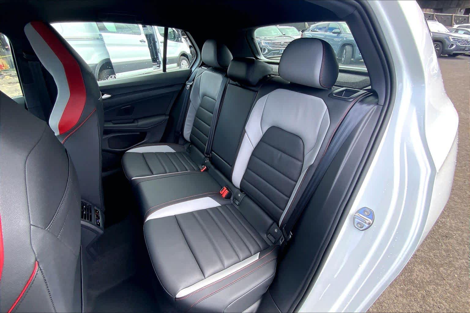 Thumbnail: 2026 Volkswagen Golf - 13