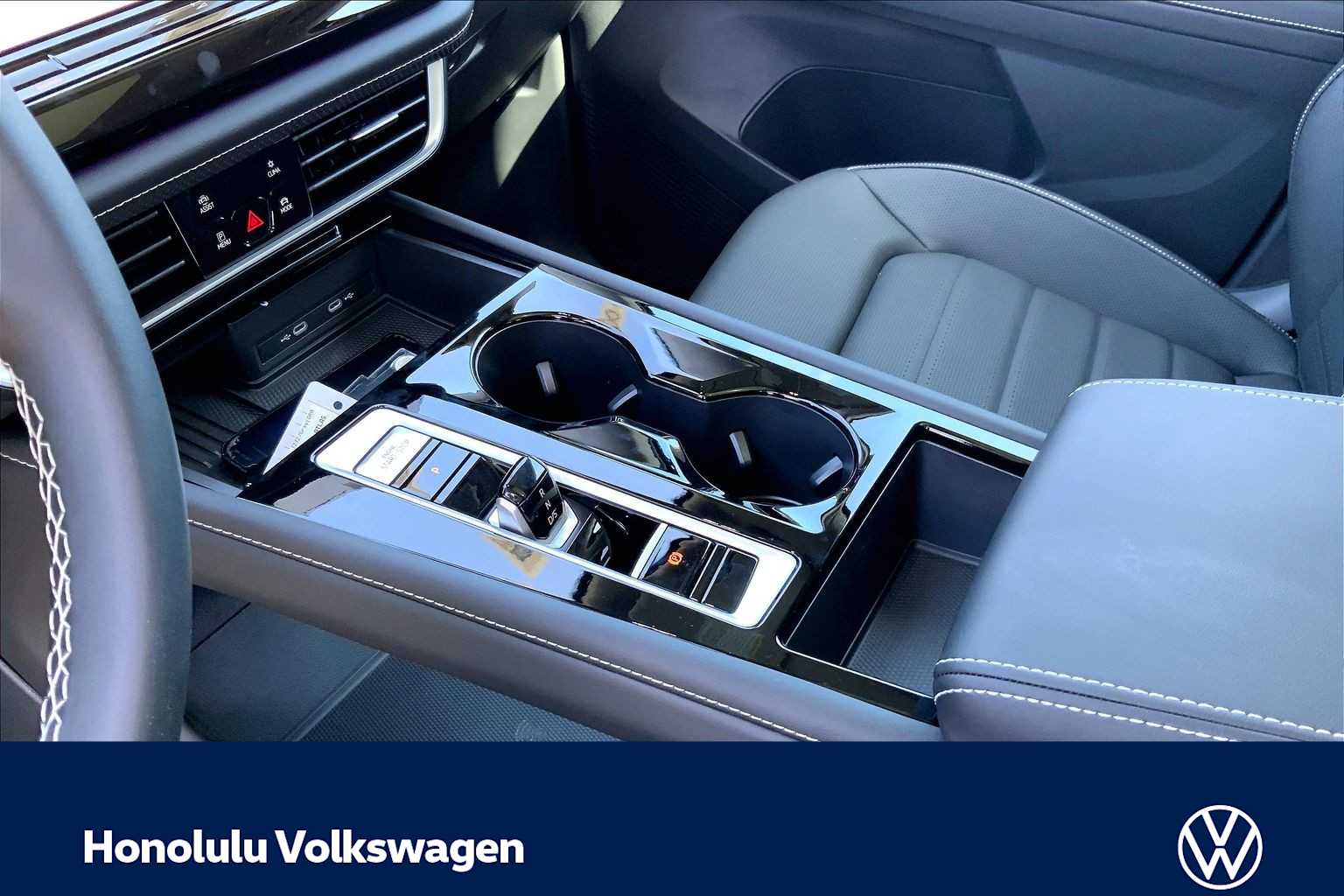 Thumbnail: 2026 Volkswagen Atlas - 17