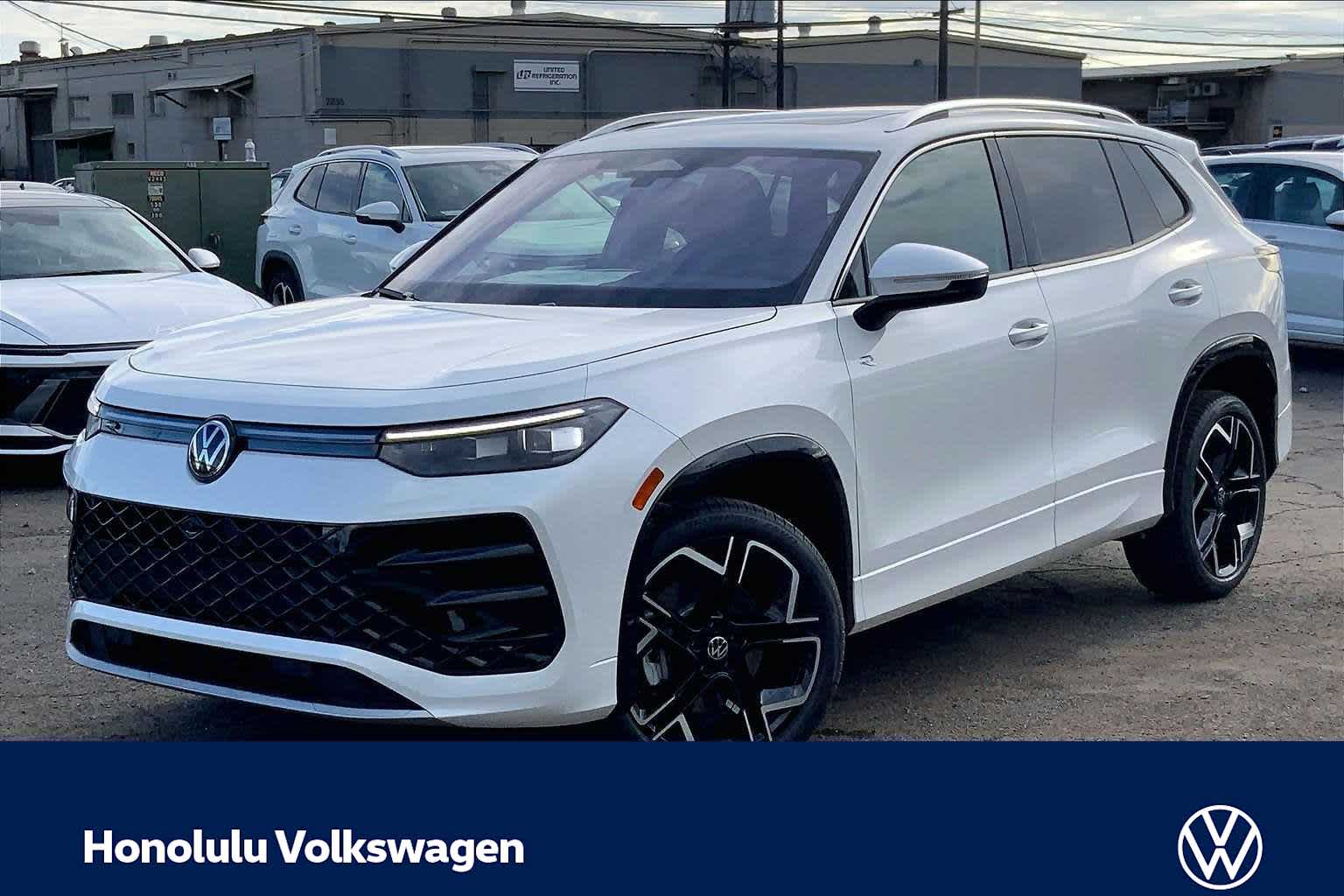 2026 Volkswagen Tiguan SE R-Line -
                  Honolulu, HI