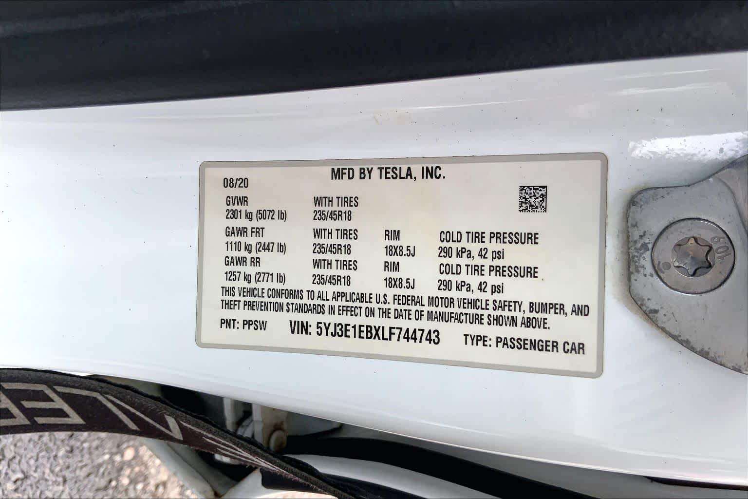 Thumbnail: 2020 Tesla Model 3 - 20